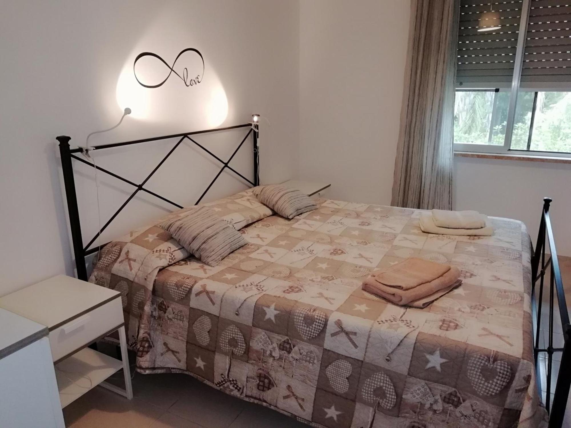 סירקוזה Villa Eden מראה חיצוני תמונה